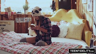 TEENFIDELITY - Creampie Surprise From Stepdad In Shyla Ryder's Pussy
